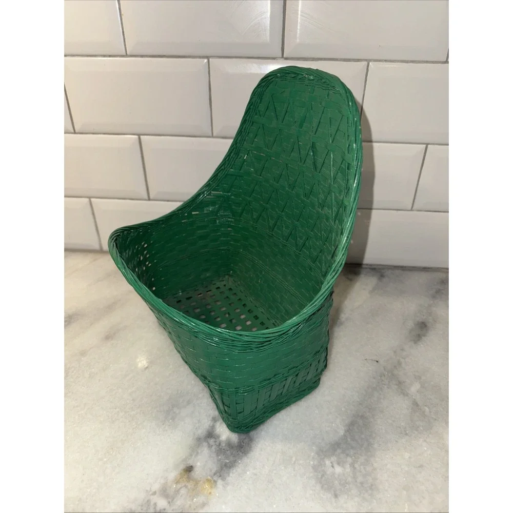 N/A vintage green
